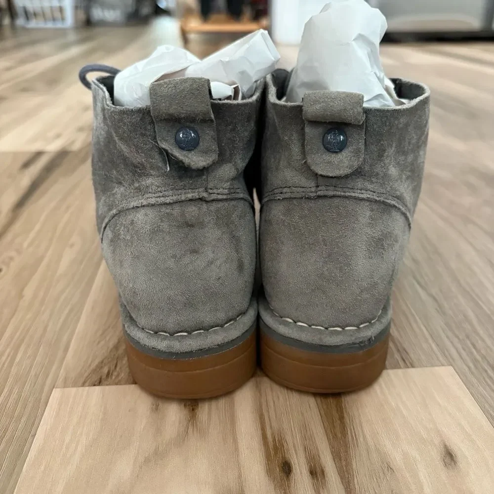 Hush Puppies Ankle Boots Gray Chukka Lace Up Contrast Stitching Casual Everyday